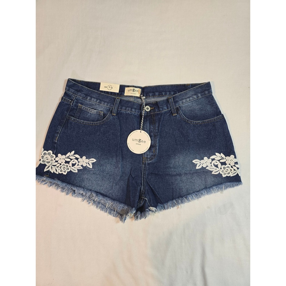 UMGEE Denim Shorts Women Size 9 Blue‎ Lace Floral Frayed Hem Casual New